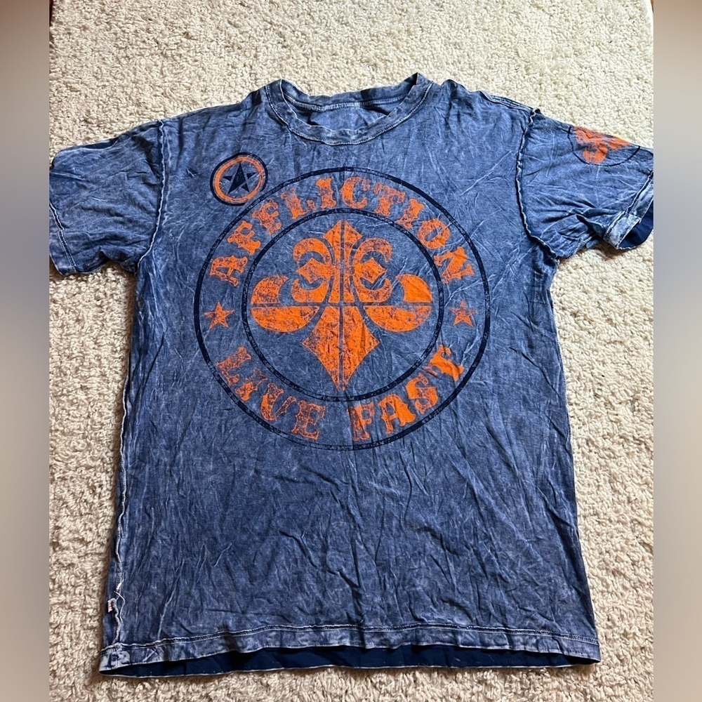Men’s Size XL Affliction Reversible Graphic Tee